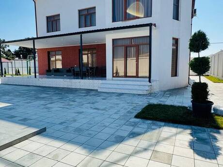 6 otaqlı həyət evi/bağ evi - Buzovna q. - 620 m²