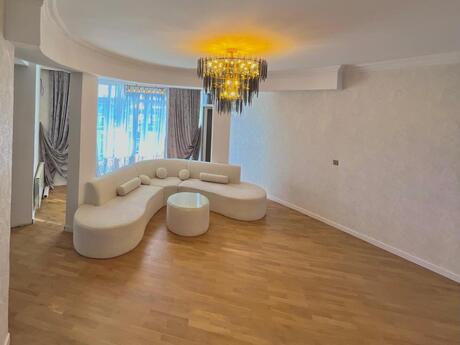 4 otaqlı yeni tikili - Nərimanov r. - 210 m²