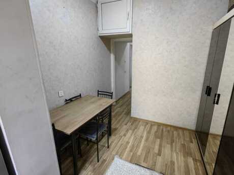 1 otaqlı köhnə tikili - İnşaatçılar m. - 33 m²