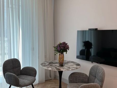2 otaqlı yeni tikili - Elmlər Akademiyası m. - 52 m²