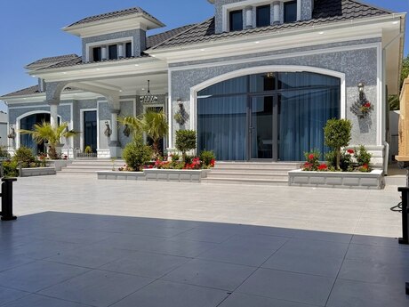 5 otaqlı həyət evi/bağ evi - Mərdəkan q. - 250 m²