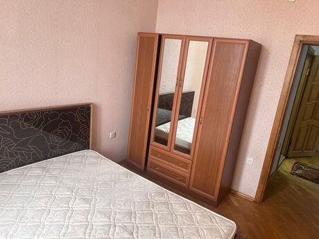 2 otaqlı yeni tikili - İnşaatçılar m. - 75 m²