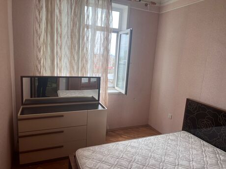 2 otaqlı yeni tikili - İnşaatçılar m. - 75 m²