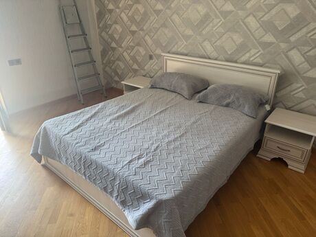 3 otaqlı yeni tikili - Ağ şəhər q. - 130 m²