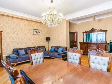 3 otaqlı yeni tikili - Sahil m. - 156 m²