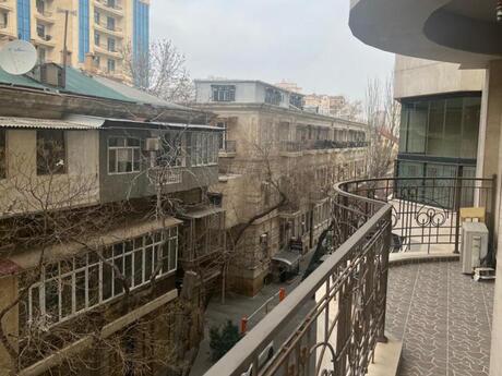 3 otaqlı yeni tikili - Sahil m. - 156 m²