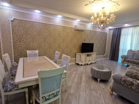 2 otaqlı yeni tikili - 8 Noyabr m. - 94 m²