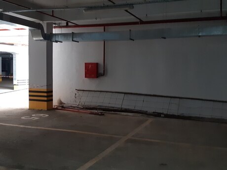 Qaraj - Şah İsmayıl Xətai m. - 15 m²