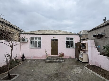 2 otaqlı həyət evi/bağ evi - Xırdalan - 70 m²