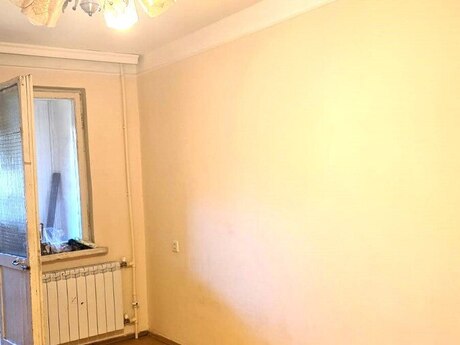 1 otaqlı köhnə tikili - Neftçilər m. - 42 m²
