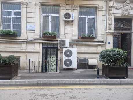 Obyekt - Sahil m. - 160 m²