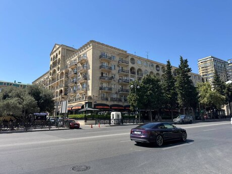 3 otaqlı köhnə tikili - Nizami m. - 75 m²