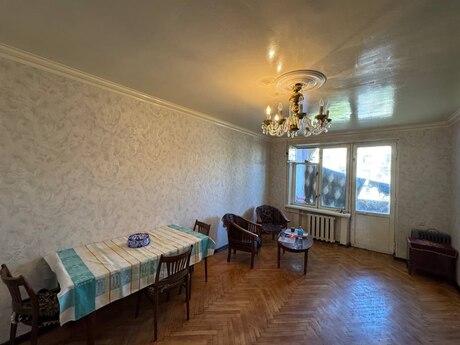 3 otaqlı köhnə tikili - Nizami m. - 75 m²