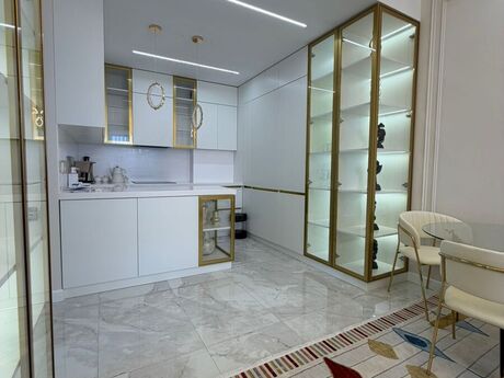 3 otaqlı yeni tikili - Səbail r. - 150 m²