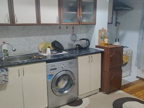2 otaqlı köhnə tikili - Memar Əcəmi m. - 56 m²