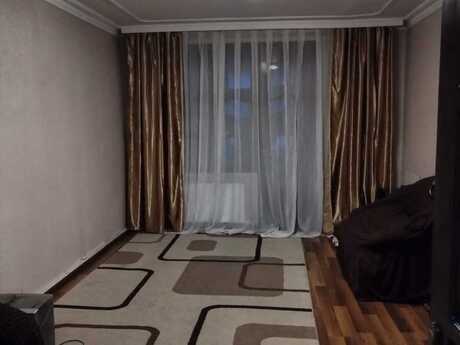 3 otaqlı köhnə tikili - Elmlər Akademiyası m. - 81 m²
