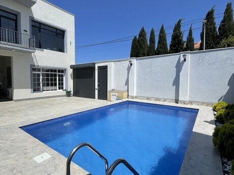 5 otaqlı həyət evi/bağ evi - Mərdəkan q. - 350 m²