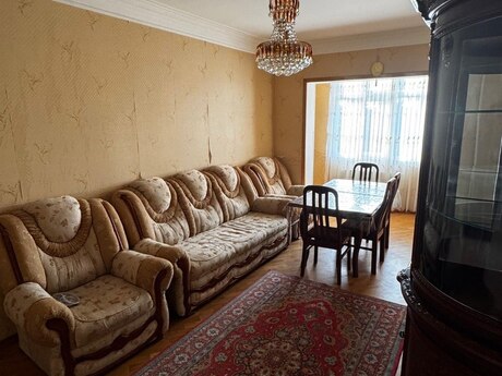 2 otaqlı köhnə tikili - Nəsimi m. - 66 m²