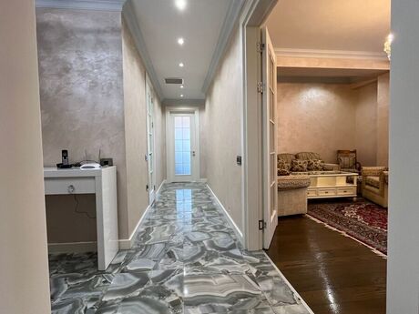 Kirayə 3 otaqlı mənzil, 150 m², Nərimanov: 3 000 ₼/ay 5