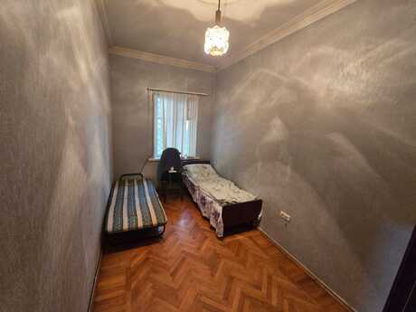 3 otaqlı köhnə tikili - Nəriman Nərimanov m. - 175 m²