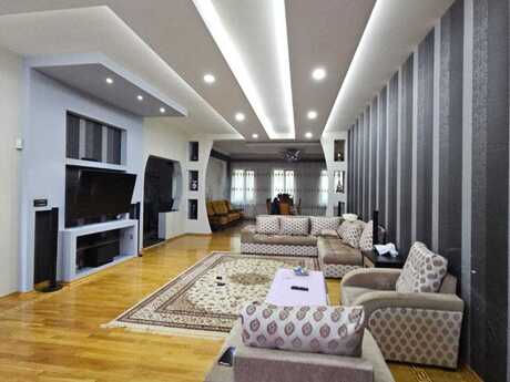 10 otaqlı köhnə tikili - İçəri Şəhər m. - 500 m²
