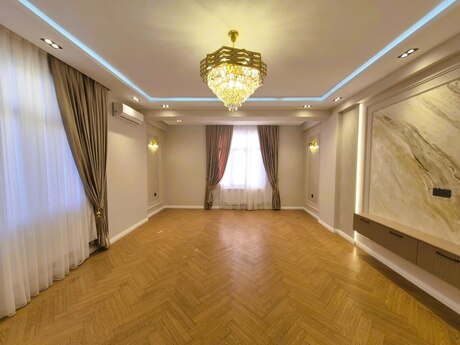 Elan №6129357 - Bakı, 28 May m., 3 otaqlı, 131 m², 15/17 mərtəbə