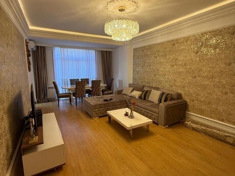 3 otaqlı yeni tikili - Nərimanov r. - 140 m²