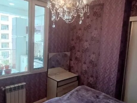 2 otaqlı yeni tikili - İnşaatçılar m. - 70 m²
