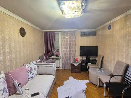 1 otaqlı köhnə tikili - Elmlər Akademiyası m. - 30 m²