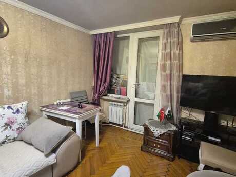 1 otaqlı köhnə tikili - Elmlər Akademiyası m. - 30 m²