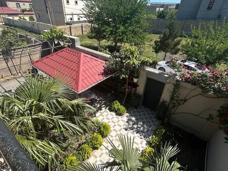 6 otaqlı həyət evi/bağ evi - Mehdiabad q. - 200 m²