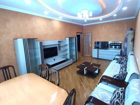 2 otaqlı yeni tikili - Xətai r. - 75 m²