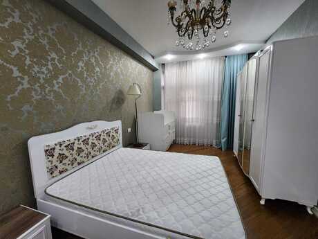 3 otaqlı yeni tikili - Nəsimi r. - 130 m²