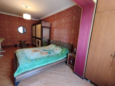 3-комн. вторичка - Хатаинский р. - 85 м²