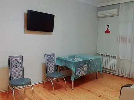 2 otaqlı köhnə tikili - Sahil m. - 45 m²