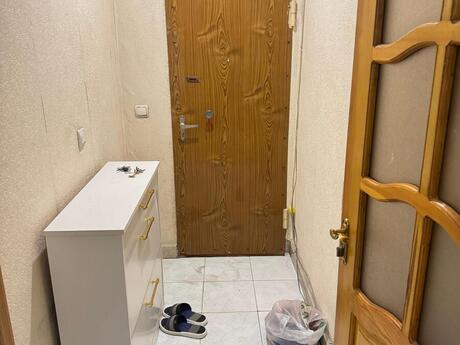 2 otaqlı köhnə tikili - 20 Yanvar m. - 43 m²