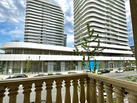 Elan №6129567 - Bakı, Ağ şəhər q., 3 otaqlı, 144 m², 2/7 mərtəbə