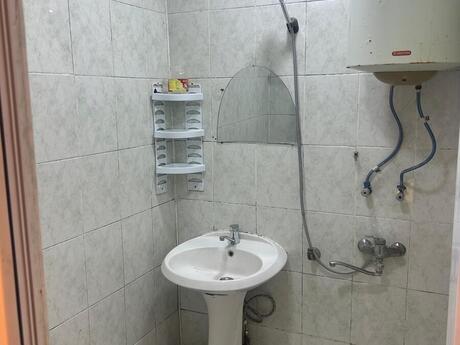 3 otaqlı köhnə tikili - Bakıxanov q. - 55 m²