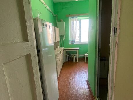 2 otaqlı köhnə tikili - Nəsimi r. - 35 m²