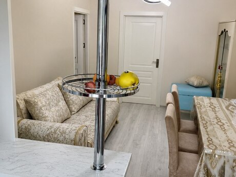 3 otaqlı köhnə tikili - Memar Əcəmi m. - 55 m²