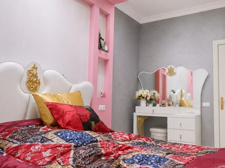 3 otaqlı köhnə tikili - Memar Əcəmi m. - 55 m²