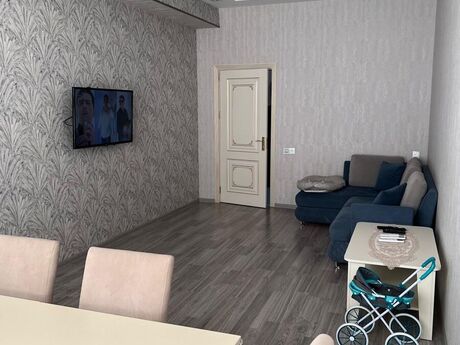 2-комн. новостройка - м. Иншаатчылар - 95 м²