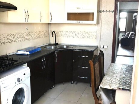 4 otaqlı köhnə tikili - Xalqlar Dostluğu m. - 110 m²