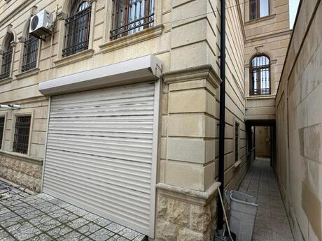 11 otaqlı həyət evi/bağ evi - Xətai r. - 600 m²