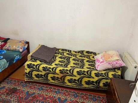 2 otaqlı həyət evi/bağ evi - Bülbülə q. - 50 m²