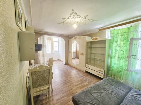 1 otaqlı köhnə tikili - Nəriman Nərimanov m. - 33 m²