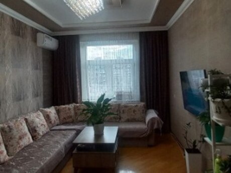 3 otaqlı köhnə tikili - Bakıxanov q. - 90 m²