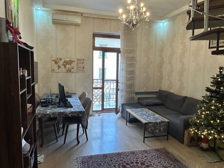 2 otaqlı köhnə tikili - Nəsimi r. - 50 m²