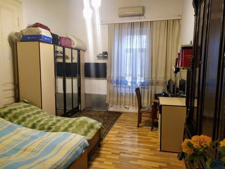 2 otaqlı köhnə tikili - İçəri Şəhər m. - 55 m²