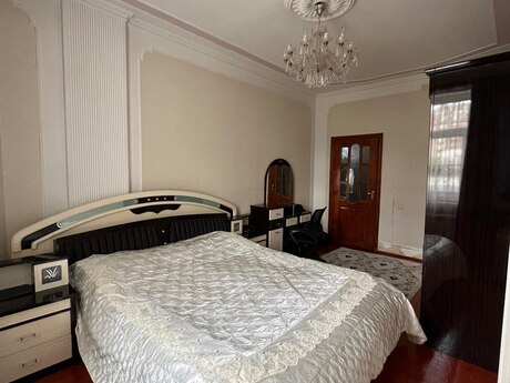4 otaqlı yeni tikili - Memar Əcəmi m. - 132 m²
